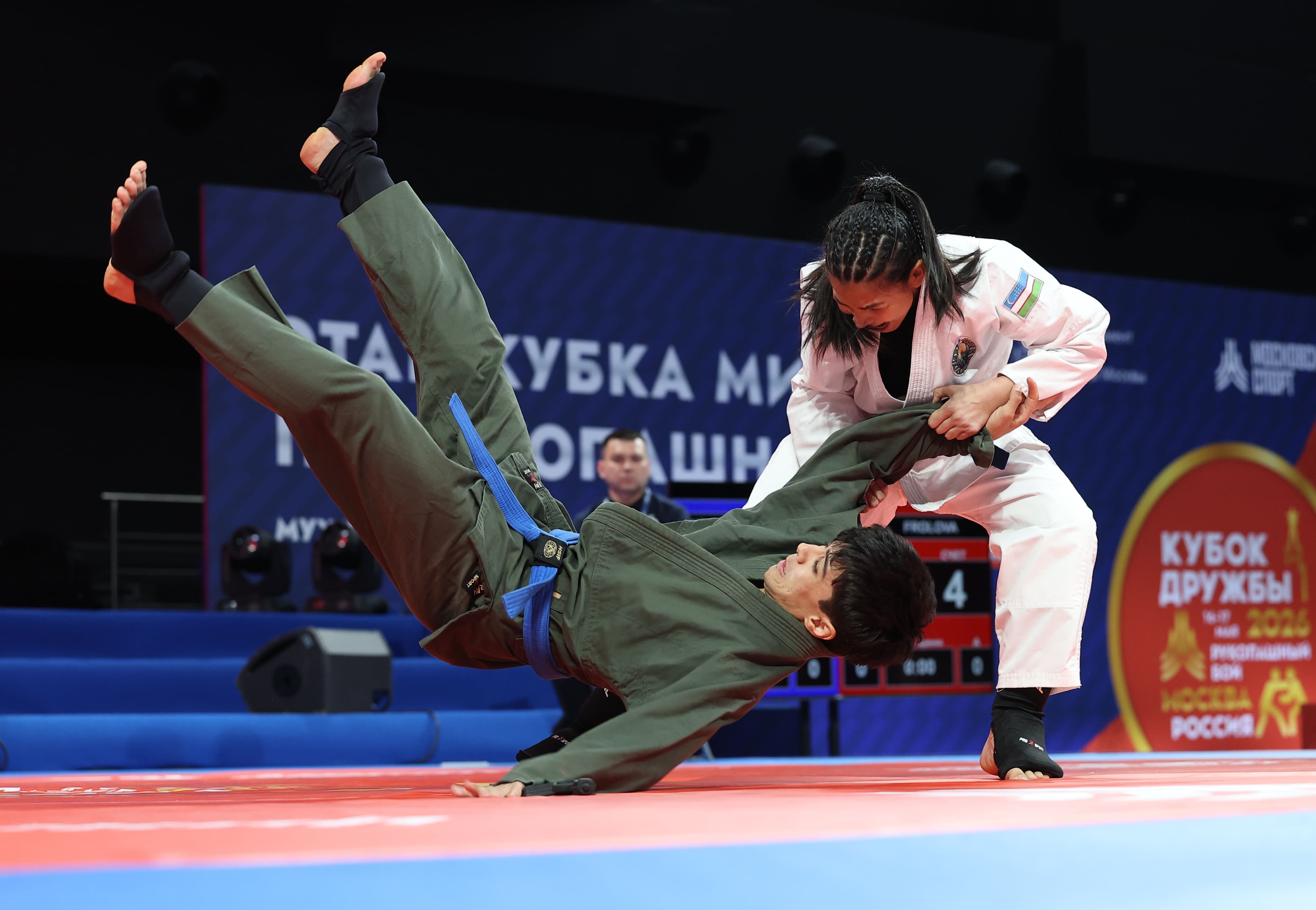 Поединок на ковре
